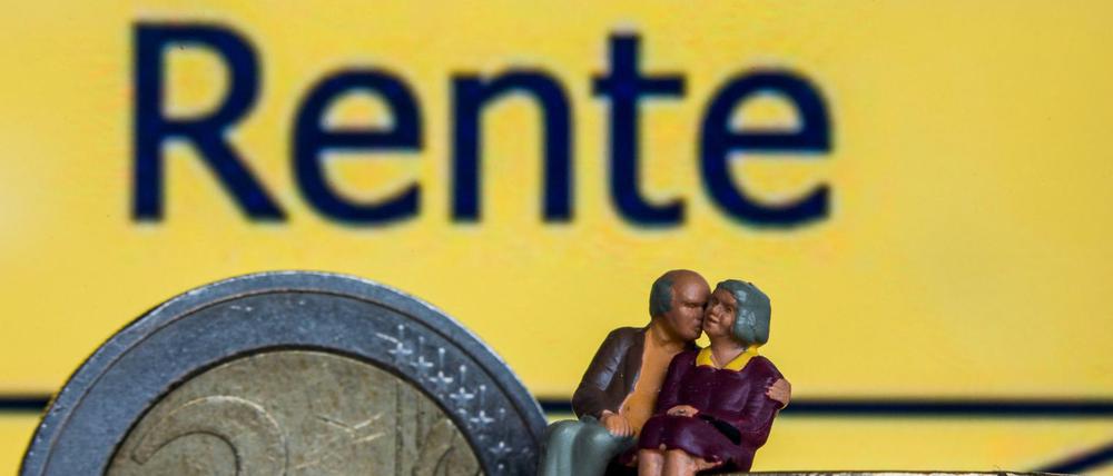 Die Renten steigen im Sommer kräftig an. Ist die Rente ein Renditebringer?