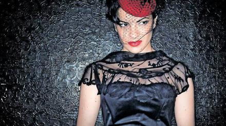 Camille O'Sullivan.