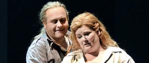 Thomas Mohr als Siegfried, Christiane Libor als Brünnhilde. 