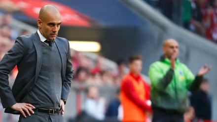 Weiter warten. Pep Guardiola verpasste mit Bayern den vorzeitigen Gewinn der Meisterschaft.