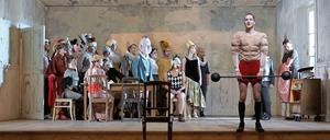 Szene aus der Inszenierung von "Mittelreich" der Münchner Kammerspiele.