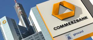 Die Commerzbank soll Aktionären beim sogenannten "Dividendenstripping" geholfen haben.
