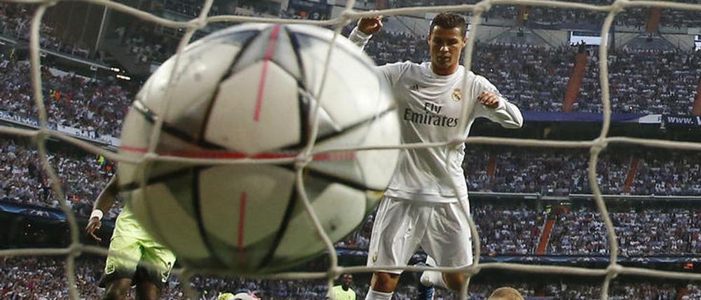 Ball im Tor von Joe Hart. Aber Ronaldo war es diesmal nicht. 