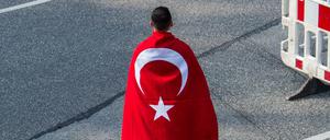 Die EU hat die Aufhebung der Visumpflicht für türkische Staatsbürger empfohlen.