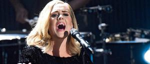 Die britische Sängerin Adele bei einem Auftritt im Jahr 2015.