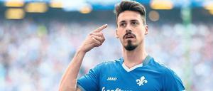 Ein Kicker erlangt Kultstatus. Im Olympiastadion haben die Zuschauer Sandro Wagner ein Lied gewidmet.