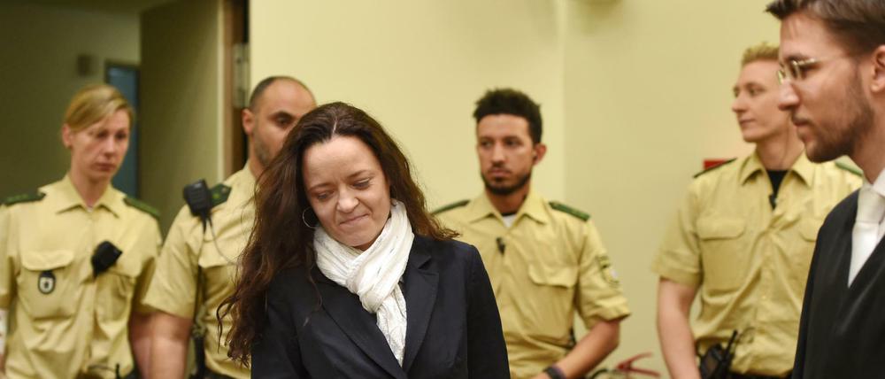 Am 6. Mai 2013 begann am Oberlandesgericht München die Hauptverhandlung gegen Beate Zschäpe und vier weitere Angeklagte.