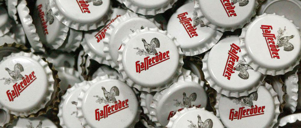 Wegen unerlaubter Preisabsprachen bei Bier hat das Bundeskartellamt erneut Bußgelder gegen Einzelhandelskonzerne verhängt.