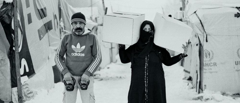 Fotograf Omar Imam nahm es sich zur Aufgabe Flüchtlinge nicht nur als Opfer, sondern als Persönlichkeiten mit Wünschen, Ängsten und Träumen darzustellen. © Omar Imam