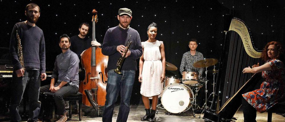 Matthew Halsall und das Gondwana Orchester beim X-Jazz Festival in Kreuzberg.