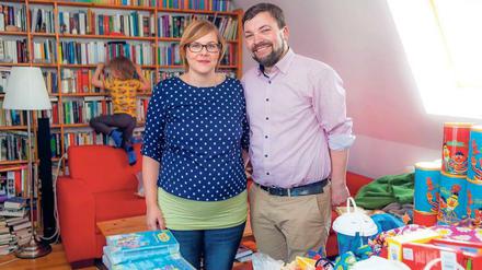 Im Familiennetz. Die Berlinerin Anne-Lu Kitzerow-Manthey mit Mann und Kind