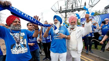 Fußball verbindet: Fans von Leicester feiern die Meisterschaft.