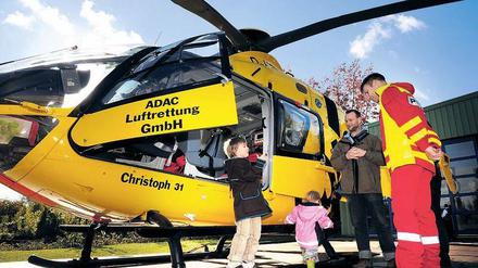Abgehoben. Die Flotte der Rettungshubschrauber beförderte einst auch ADAC-Funktionäre. 