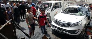 Bei dem Autobomben-Anschlad in Sadr City in der irakischen Hauptstadt Bagdad sind 64 Menschen gestorben.