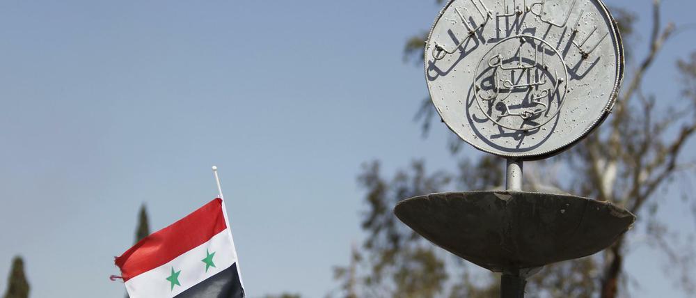 Eine Macht. Nach wie vor kontrolliert der "Islamische Staat" große Gebiete in Syrien. 