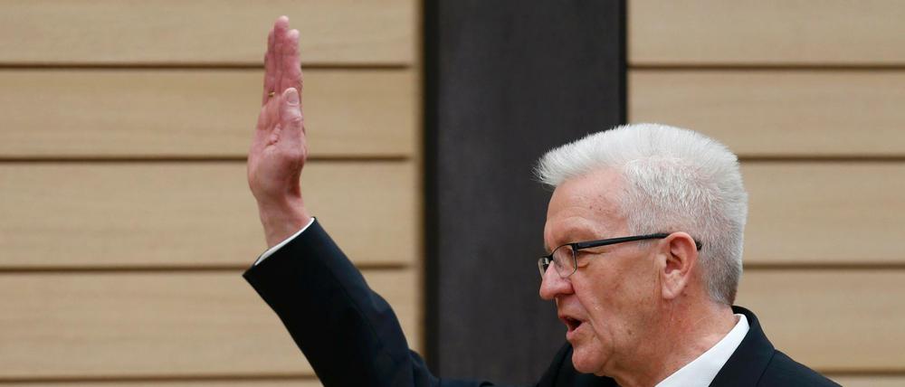 Winfried Kretschmann beim Amtseid.