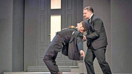 Hoppla. Boris Aljinovic (links) und Klaus Christian Schreiber in "Die Hose". 