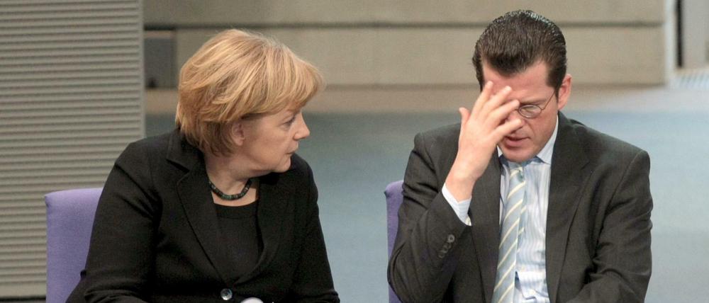 "Was, Du hast Schwierigkeiten mit deiner Doktorarbeit? Lass mich mal." Das hätte Merkel mal sagen sollen. Brandenburgs Linken-Chef zeigt, wie's geht.