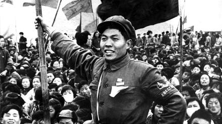 Rund eine Million Menschen kamen bei den Säuberungsaktionen von 1966 bis 1976 ums Leben.