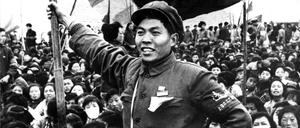 Rund eine Million Menschen kamen bei den Säuberungsaktionen von 1966 bis 1976 ums Leben.