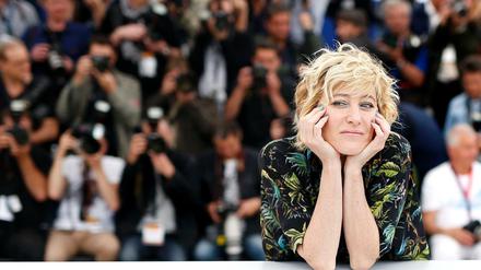 Die Schauspielerin Valeria Bruni Tedeschi bei der Vorstellung des Wettbewerbsfilms "Ma Loute" am Freitag in Cannes.