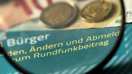 2013 eingeführt, seitdem umstritten: der Rundfunkbeitrag..