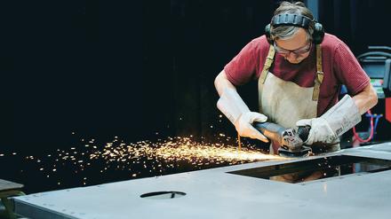 Die deutsche Wirtschaft ist mit Tempo ins Jahr 2016 gestartet.