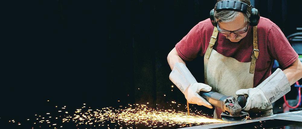 Die deutsche Wirtschaft ist mit Tempo ins Jahr 2016 gestartet.