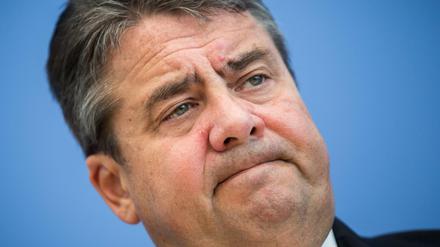SPD-Chef Sigmar Gabriel steht in seiner Partei in der Kritik.