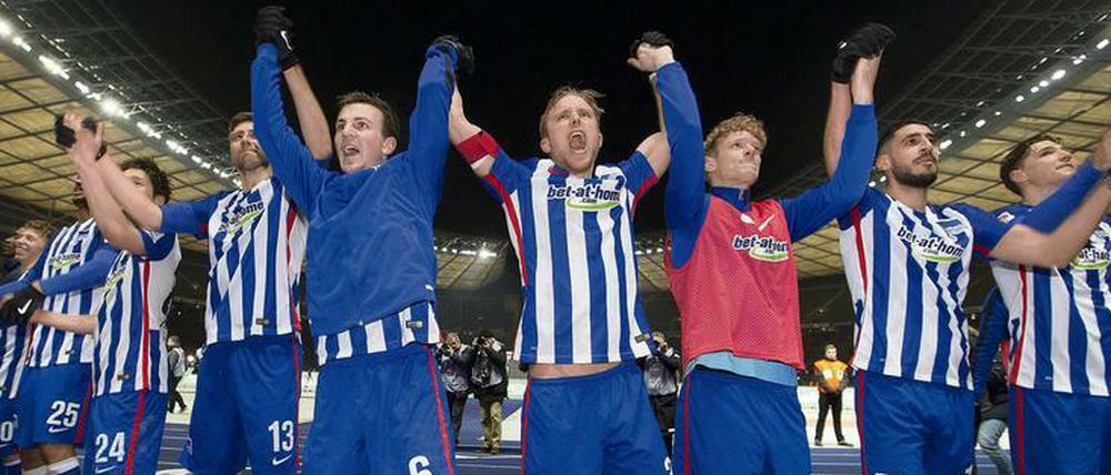 Wow! Hertha auf Platz drei! Inzwischen ist die Mannschaft wieder ein Stück abgerutscht, aber damit war vor der Saison ganz sicher nicht zu rechnen.