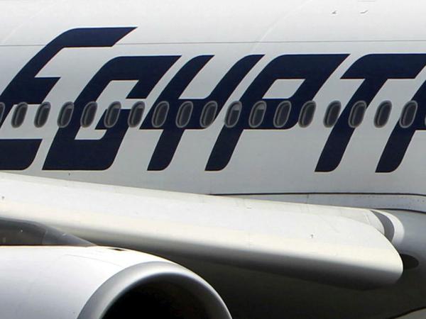 Die Fluggesellschaft Egypt Air vermisst ein Flugzeug, das nach Kairo unterwegs war. (Symbolbild)