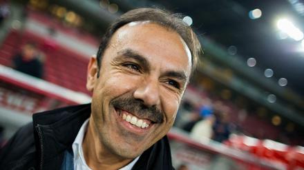 Jos Luhukay erhält beim VfB einen Zweijahresvertrag.
