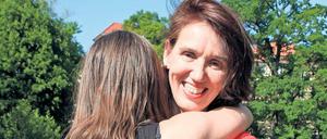 Eins plus eins. Wie bei der Autorin Bernadette Conrad und ihrer 14-jährigen Tochter Noëmi bestehen die meisten Kleinstfamilien aus Mutter und Kind. 
