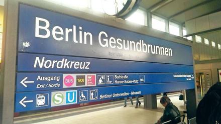 Ungesundbrunnen. Der Fernbahnhof im Norden hatte plötzlich einen neuen Zusatznamen – den die Bahn hier schon lange durchsetzen wollte, aber nicht konnte. 