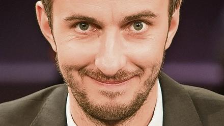 Jan Böhmermann, verklagt und strafverfolgt, aber wieder viel auf Sendung