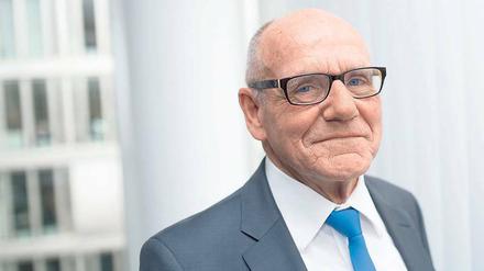„Ich bin kein Verbraucherschützer“: Günter Hirsch, der Versicherungsombudsmann, sieht sich als unabhängige Instanz – und fordert Reformen bei der Schlichtung. 
