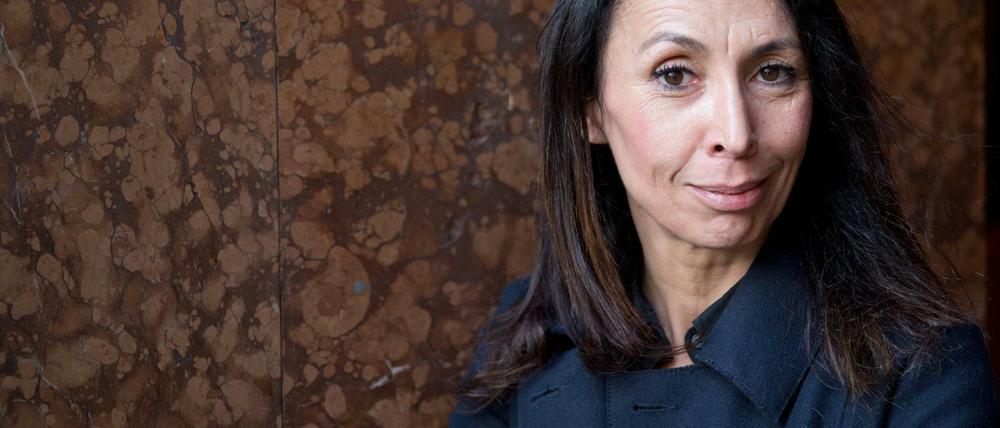 Shermin Langhoff, Intendantin des Maxim Gorki Theaters, wagt für eine Debattenreihe die Allianz des Theaters mit der Politik.