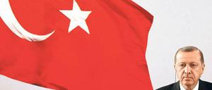 Richtlinienkompetenz. Präsident Recep Tayyip Erdogan ordnet alles dem Ziel unter, ein Präsidialsystem in der Türkei durchzusetzen. 