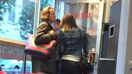 Beatrix von Storch in einem Dönerladen in Belgien.