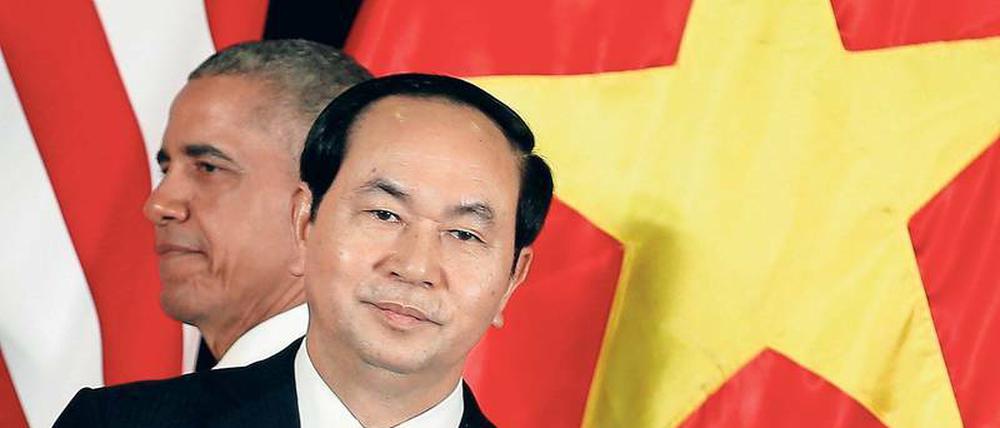 Im Vorbeigehen. US-Präsident Barack Obama gab am Montag mit Vietnams Präsident Tran Dai Quang eine Pressekonferenz. 