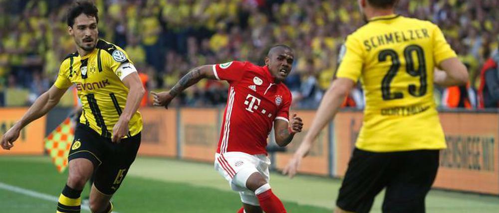 Mats Hummels in seinem letzten Spiel für Dortmund gegen seinen künftigen Arbeitgeber aus München.