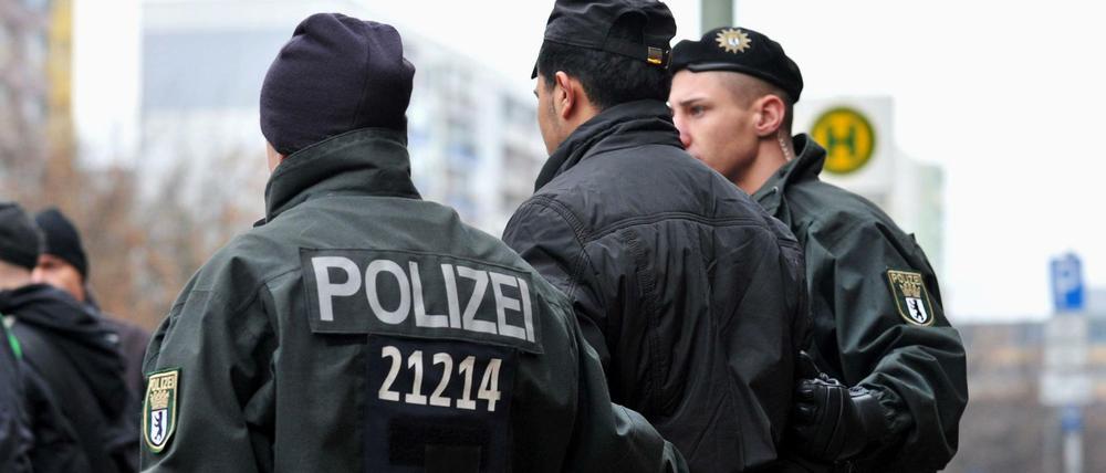 Die Zahl der aufgeklärten Fälle nahm insgesamt um fast sieben Prozent auf 3,56 Millionen zu.