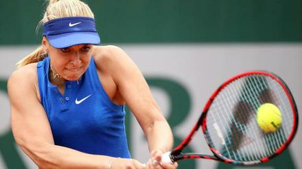 Umsonst gestreckt. Für Sabine Lisicki sind die French Open beendet, bevor sie überhaupt richtig begonnen haben. 