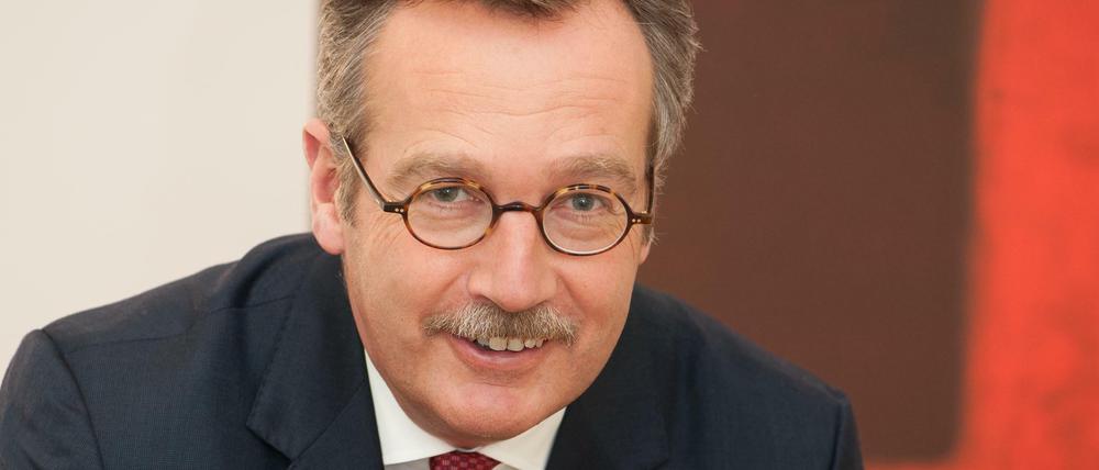 Franz-Rudolf Esch ist Gründer des Beratungsunternehmens „ESCH The Brand Consultants“ und Direktor des Instituts für Marken- und Kommunikationsforschung an der EBS Business School.