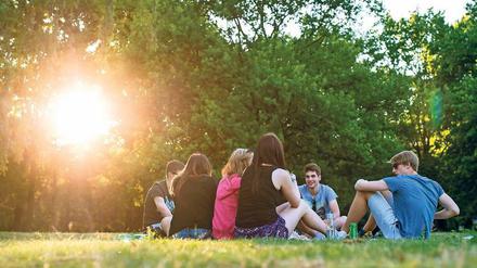 Park statt Büro. Die künftigen Berufseinsteiger wollen viel Freizeit. Arbeitgeber werden sich darauf einstellen müssen. 