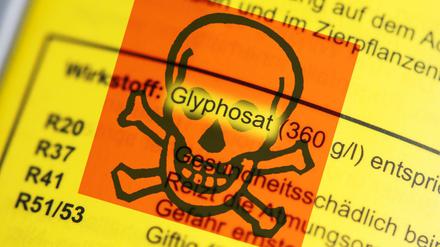 Glyphosat in einem Unkrautvernichtungsmittel.