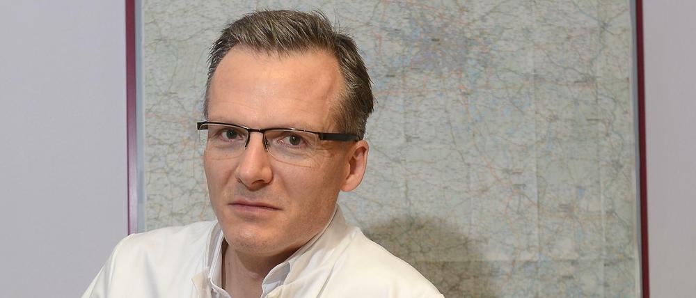 "Weniger Chirurgie kann auch mehr sein" - Johannes Albes, Herzchirurg.