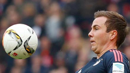 Ball im Blick. Mario Götze will seinem Beruf weiterhin in München nachgehen.