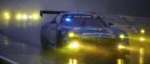 Viel Regen auf dem Nürburgring beim 24h-Rennen