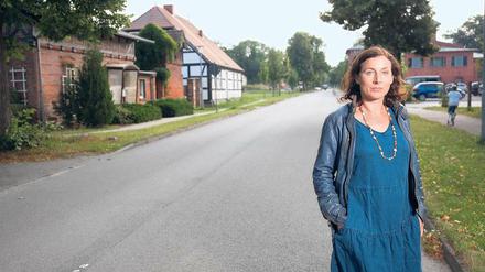 Wege übers Havelland. Schriftstellerin Juli Zeh lebt seit Jahren auf dem Dorf. Sie ist sich nicht sicher, ob sie hier auch alt werden möchte.